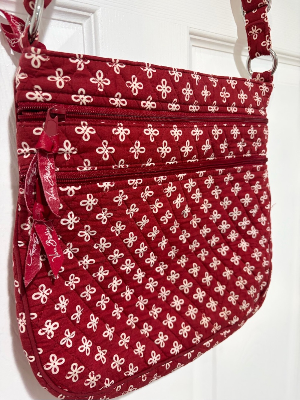 VERA BRADLEY Quilted Hipster Crossbody Bag Retired Cardinal White Mini Concerto